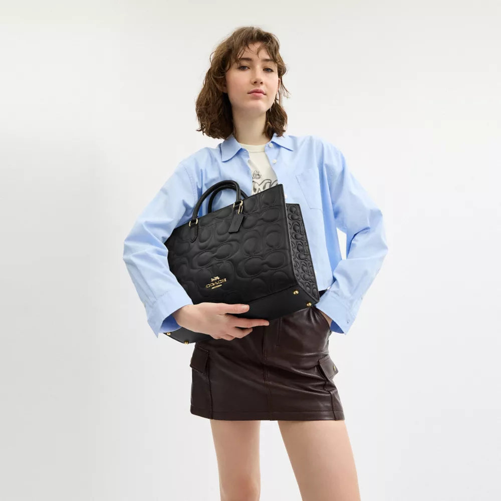 COACH Maggie Tote Bag  - In Signature Leather